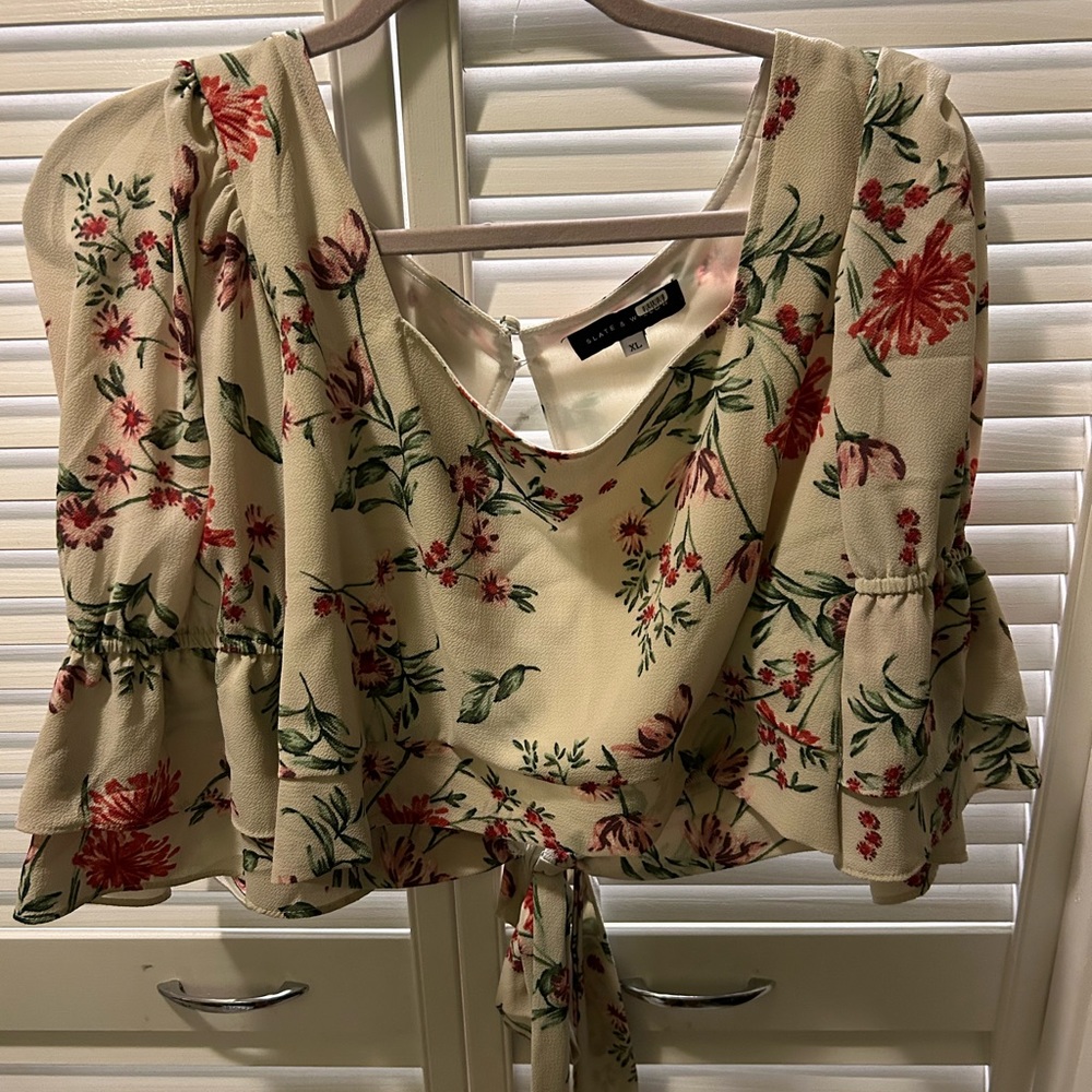 Slate & Willow top